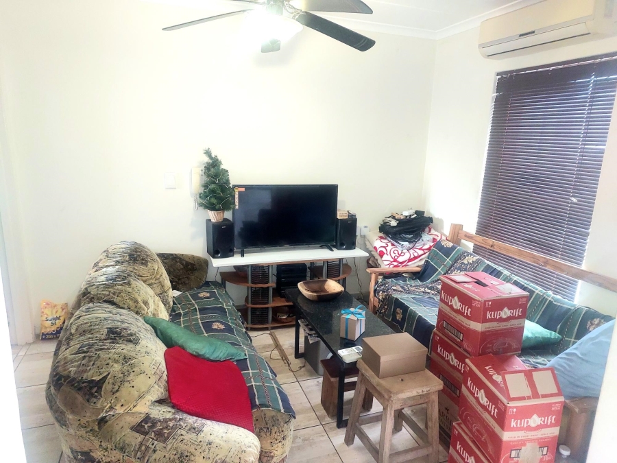 To Let 1 Bedroom Property for Rent in Moorreesburg Western Cape